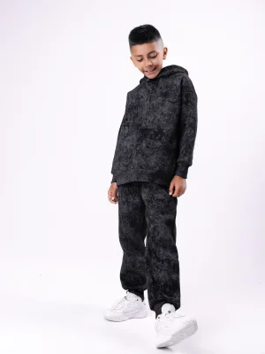 Костюм с начёсом для мальчика: тепло, удобно, в стиле streetwear